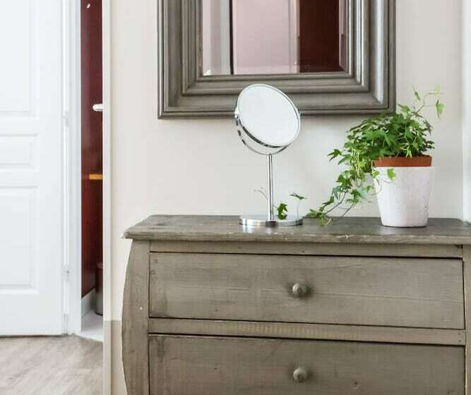 غرفة سوبيريور, L Adresse