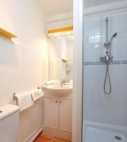 Standard-huone, Hôtel La Croix De Malte