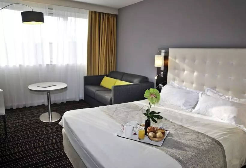 スーペリアールーム, Hôtel Mercure Bourgenbresse