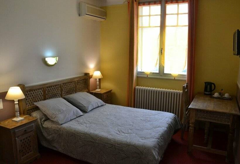 חדר סטנדרט, Hôtel Restaurant Du Bearn