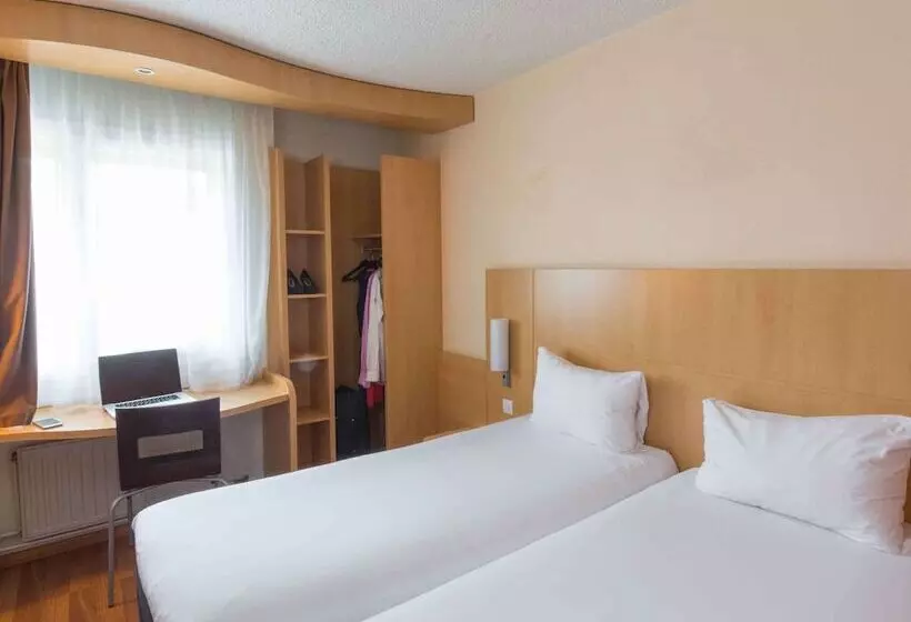 Quarto standard, Ibis Dunkerque