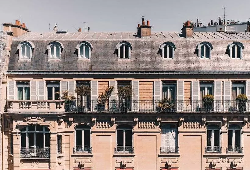 スタンダードシティビュールーム, Miiro Le Grand Hôtel Cayré
