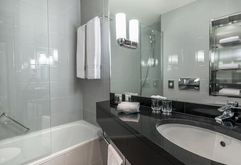 اتاق استاندارد با چشمانداز شهر, Miiro Le Grand Hôtel Cayré