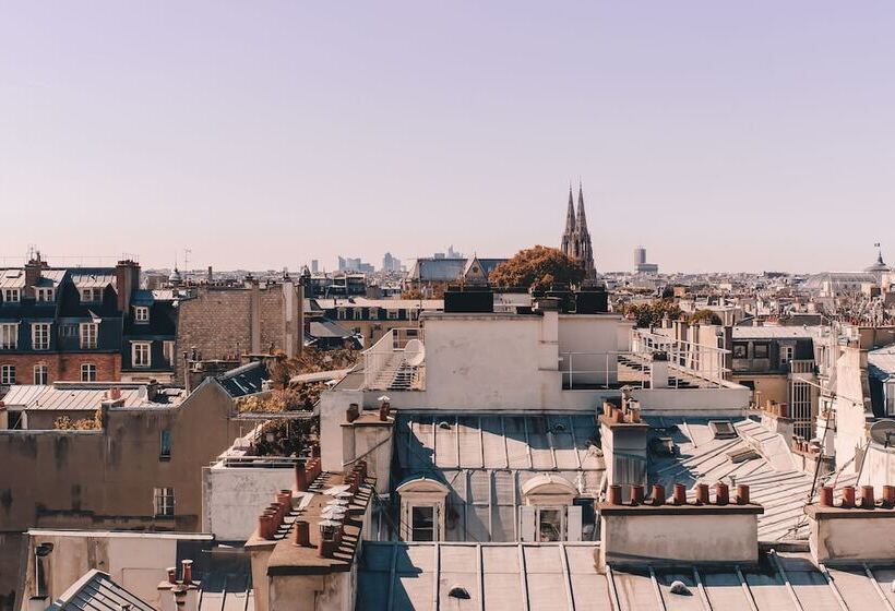 اتاق استاندارد با چشمانداز, Miiro Le Grand Hôtel Cayré