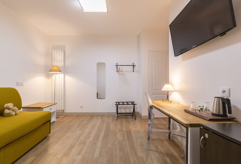 ファミリールーム, Korner Opera