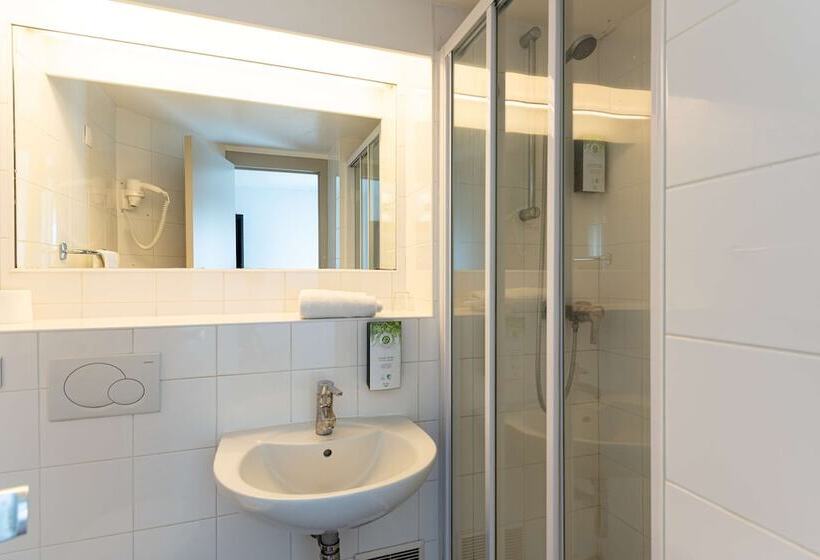 스탠다드 룸, Kyriad Creil   Chantilly Nord