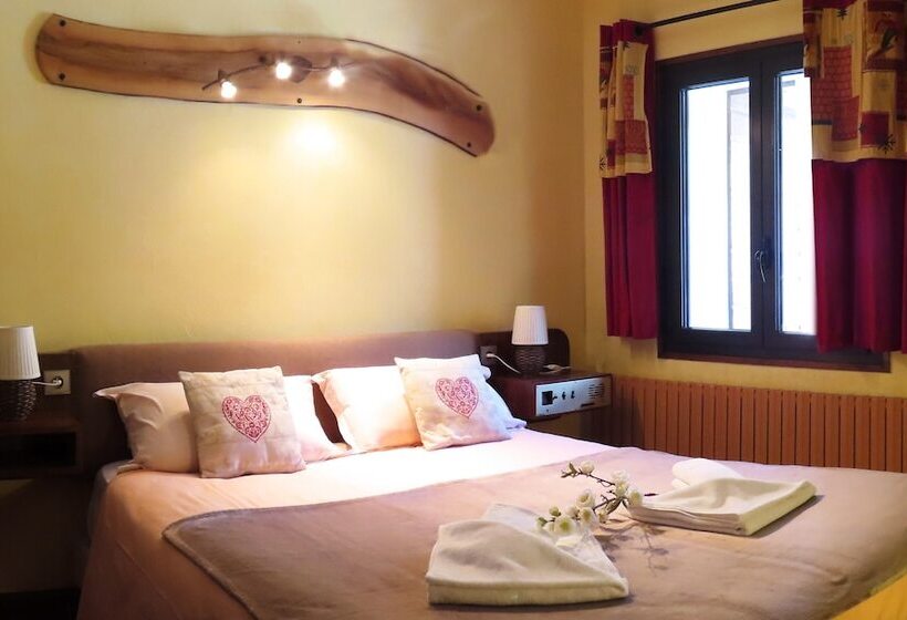 اتاق استاندارد سه نفره, La Belle Etoile
