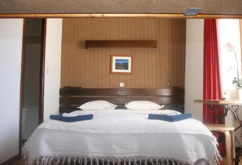 غرفة قياسية, La Portette