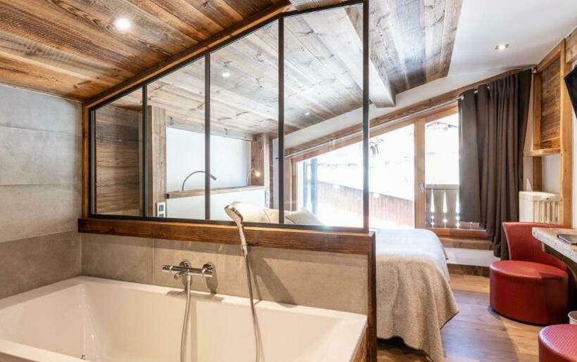 اتاق عادی یک تخته, Le Petit Dru