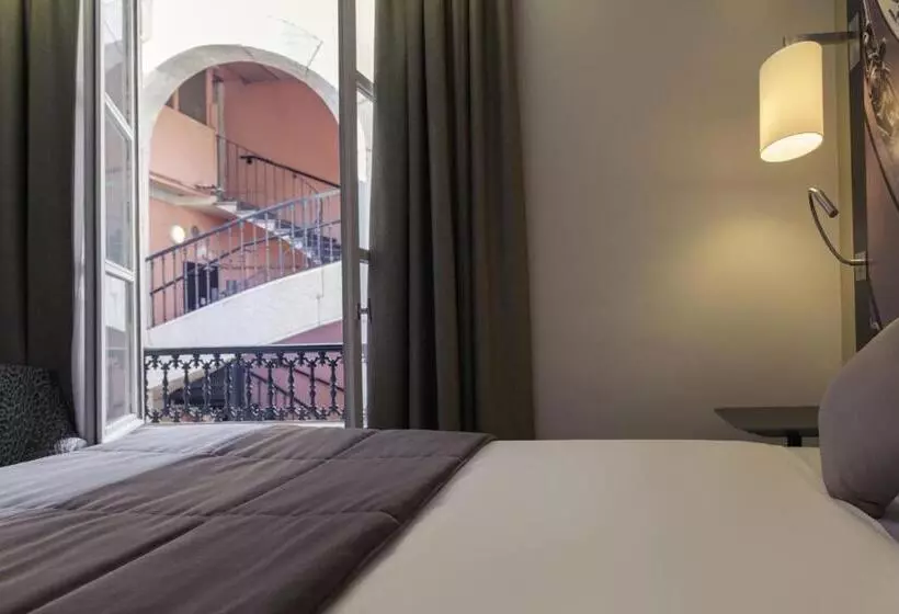 クラシックルーム, Mercure Lyon Centre Beaux Arts