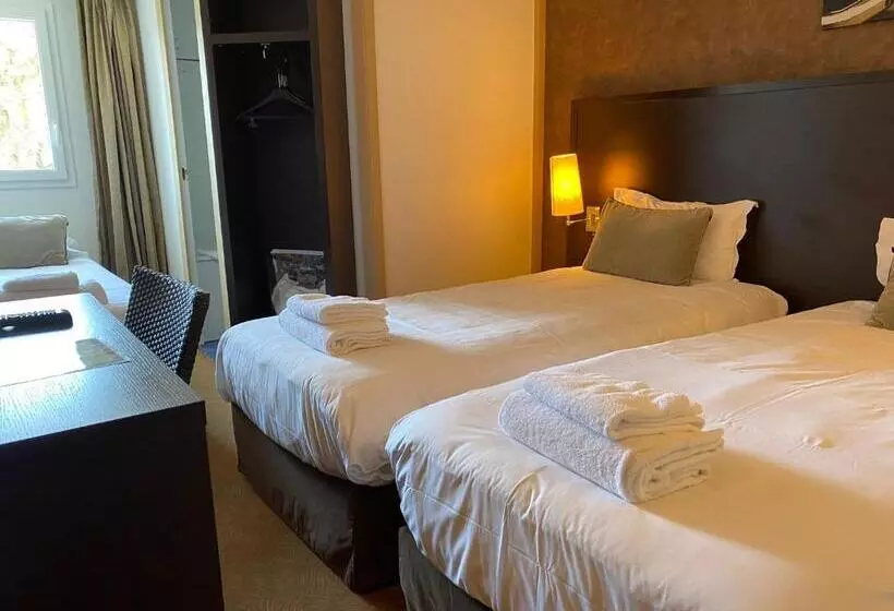 ファミリールーム, Shelder Hôtel   Cherbourg En Cotentin   Equeurdreville
