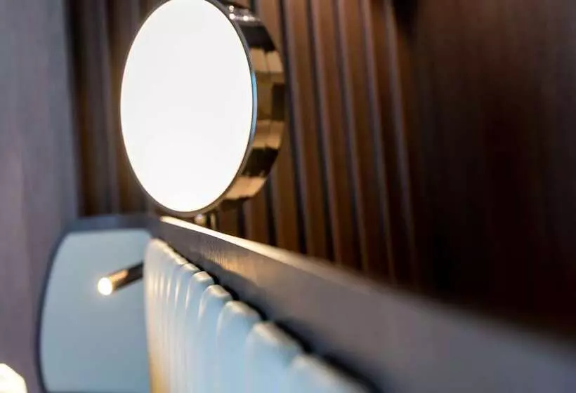 スイート, Best Western Premier Hotel De La Paix
