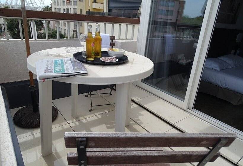 חדר סופריור עם טרסה, Brit Hotel Opal Centre Port