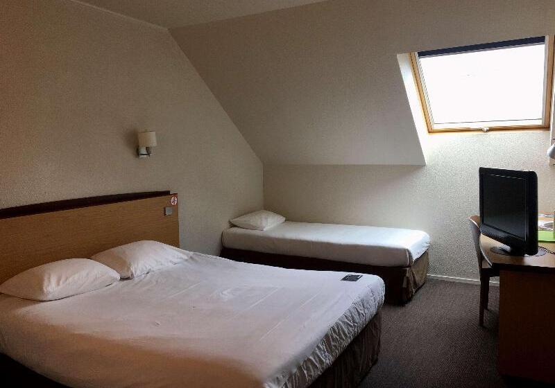 스탠다드 룸 더블 침대, Campanile Aixlesbains