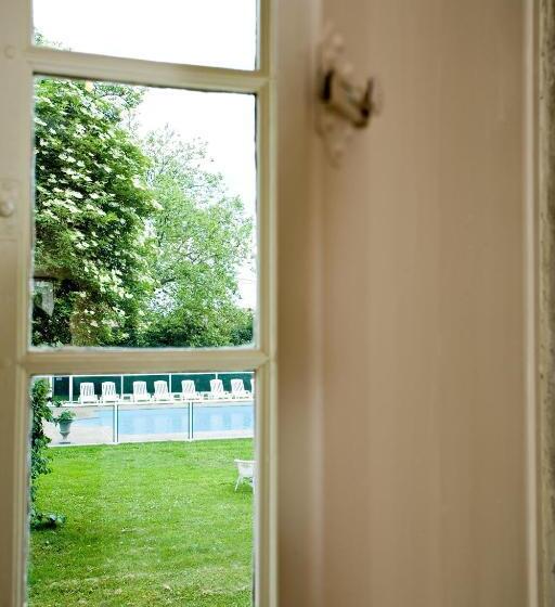 Номер Престиж, Château De Bellecroix