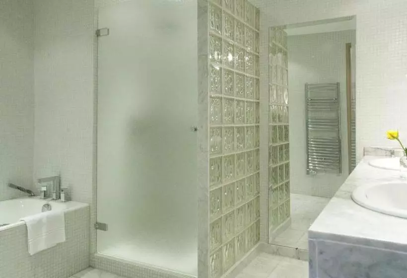 デラックスジュニアスイート, Domaine D Auriac  Relais & Chateaux
