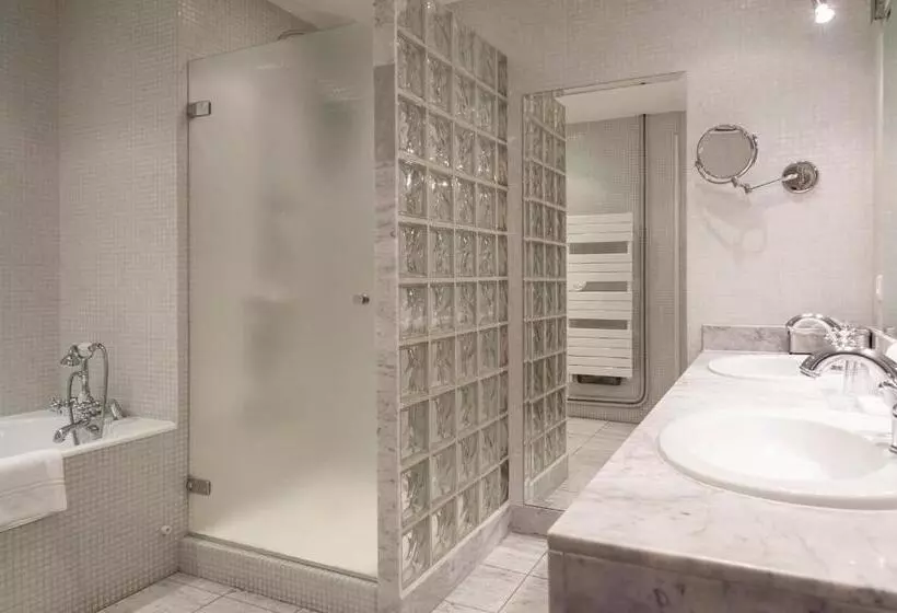 デラックスジュニアスイート, Domaine D Auriac  Relais & Chateaux
