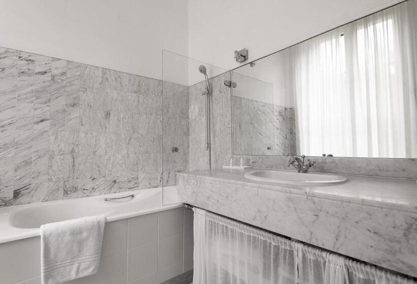 Номер Superior, Domaine D Auriac  Relais & Chateaux