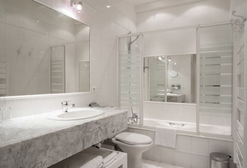 Классический Номер, Domaine D Auriac  Relais & Chateaux