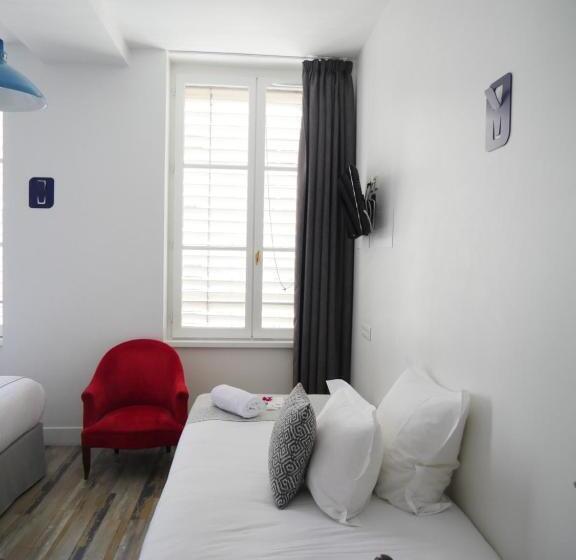 اتاق استاندارد سه نفره, Du Simplon