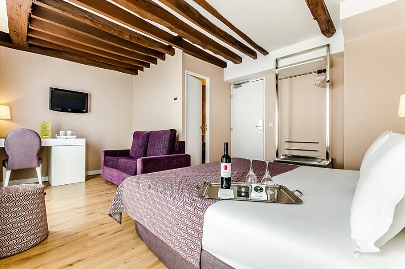 اتاق استاندارد سه نفره, Exe Paris Centre