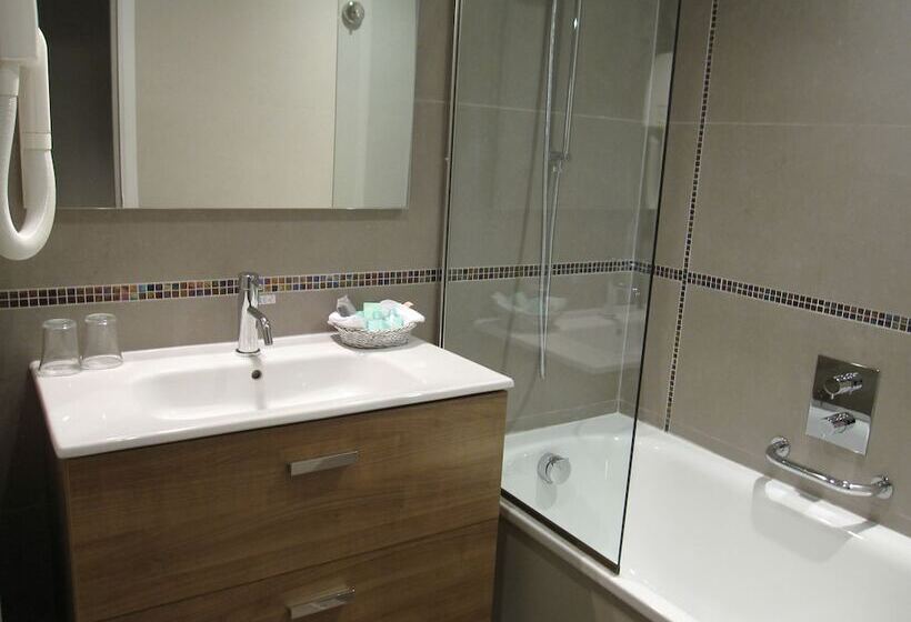 수피리어 룸, Harvey