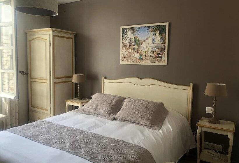 Номер Стандарт, Hôtel Du Musée