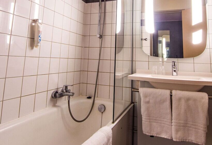 스탠다드 룸, Ibis Colmar Est   Hotel Restaurant En Alsace