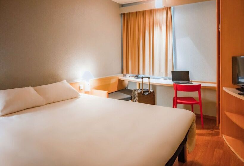 Номер Стандарт, Ibis Colmar Est   Hotel Restaurant En Alsace