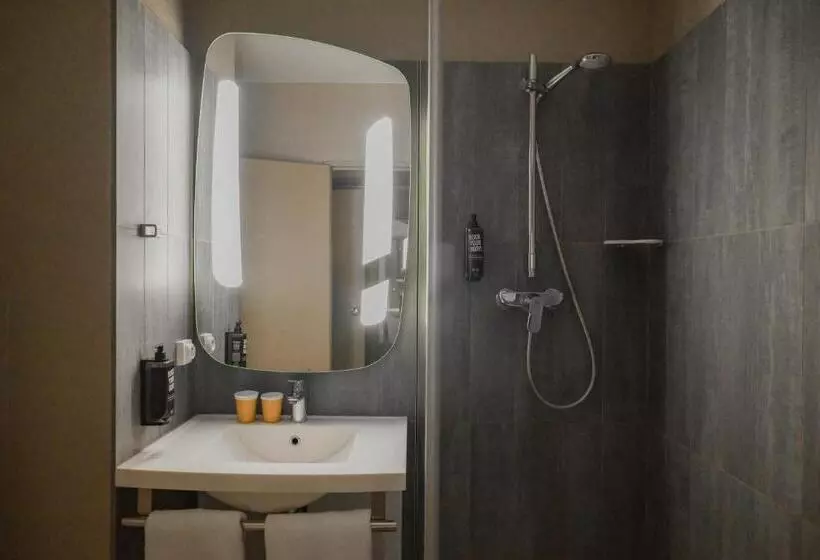 Standard Single Room Single Bed, Ibis Colmar Est Hotel Restaurant En Alsace