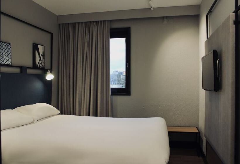 Номер Стандарт Двуспальная Кровать, Ibis évry Courcouronnes