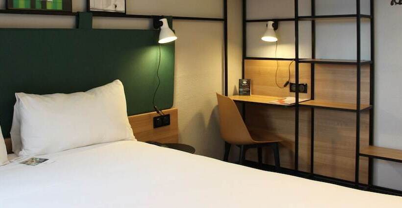 ダブルベッドスタンダードルーム, Ibis évry Courcouronnes