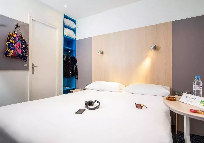 スタンダードルーム, Ibis Styles Paris Cadet Lafayette