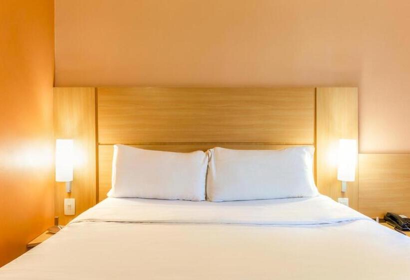 스탠다드 룸, Ibis Toulouse Aeroport