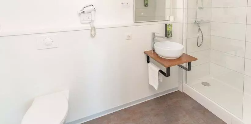 اتاق استاندارد, Inn Design La Rochelle