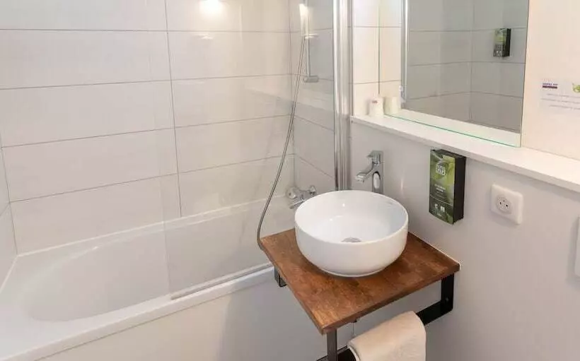 اتاق استاندارد, Inn Design La Rochelle