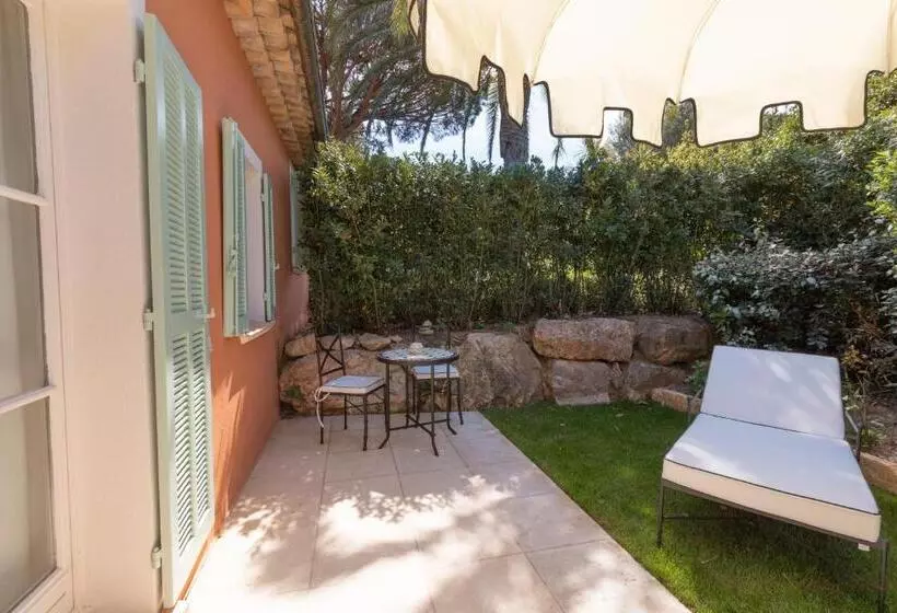 سوییت جونیور, La Bastide De Saint Tropez