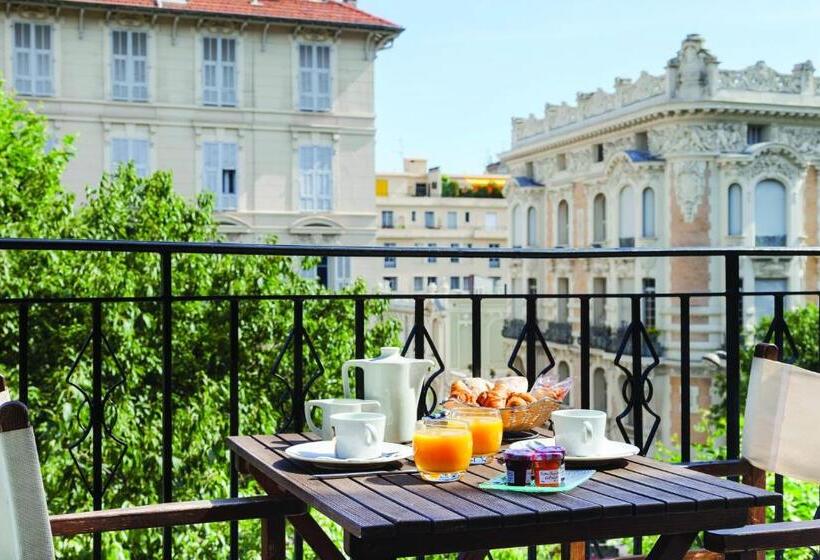 غرفة تنفيذية, Le Soleia Nice Boutique Hôtel