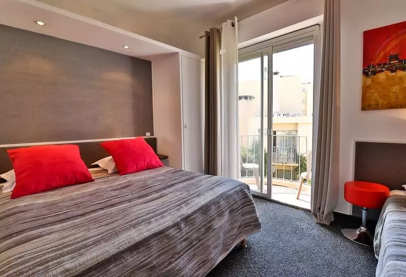 Quarto Triplo Superior, Le Chardon Bleu