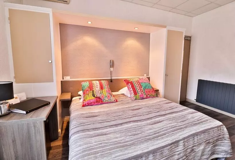 Quarto Familiar, Le Chardon Bleu