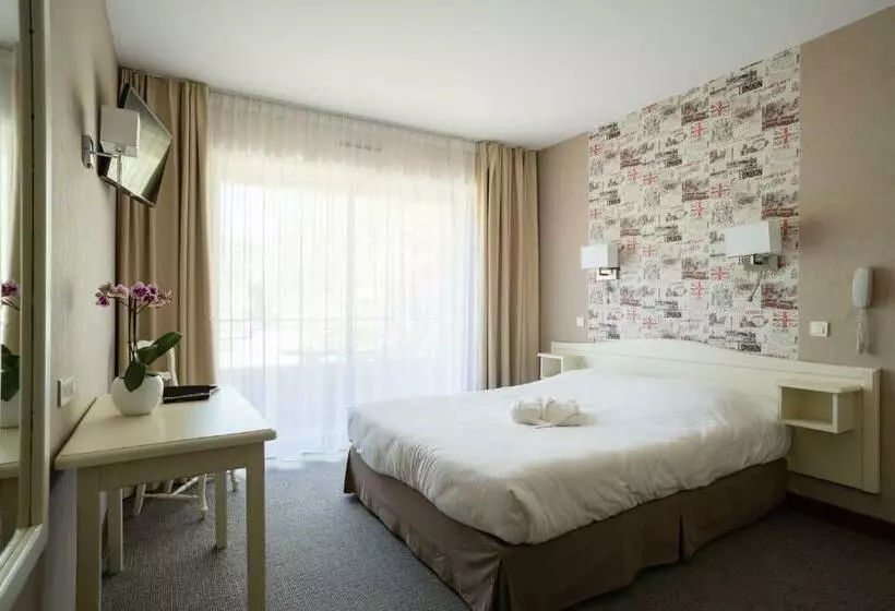 ガーデンビュースタンダードルーム, Logis Hotel Restaurant La Porte Des Cévennes