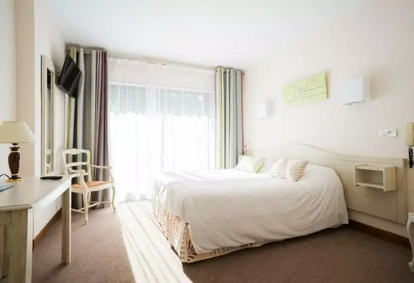 ガーデンビュースタンダードルーム, Logis Hotel Restaurant La Porte Des Cévennes