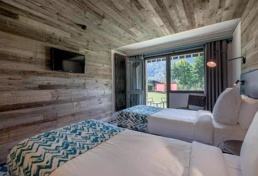 Standard-huone Näkymä, Chalet Hôtel Le Prieuré & Spa