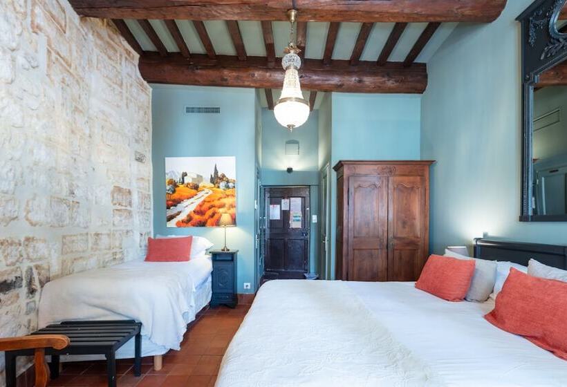 غرفة قياسية ثلاثية, De l'Atelier