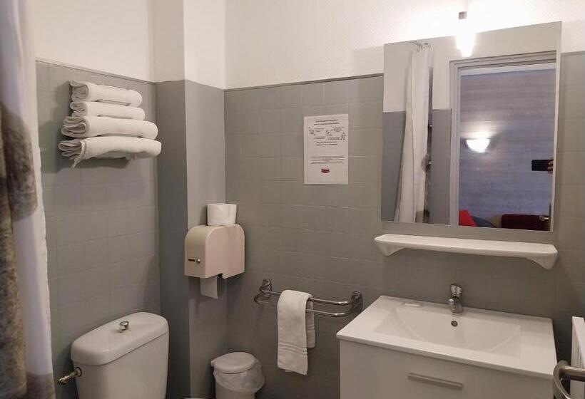 غرفة قياسية, Hôtel L Oustalet