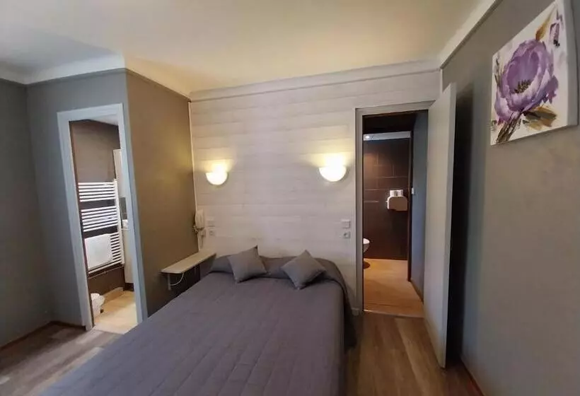 اتاق اکونومی, Hôtel L Oustalet