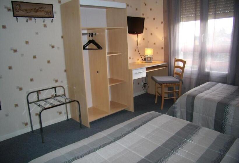 スタンダードトリプルルーム, Hôtel Le Relais