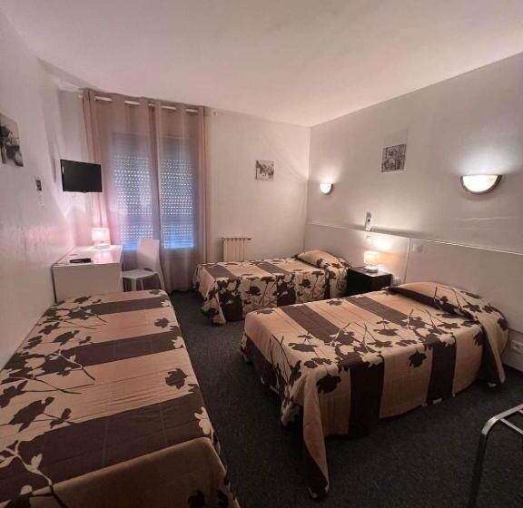 スタンダードトリプルルーム, Hôtel Le Relais