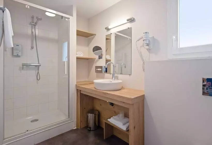 اتاق استاندارد, Kyriad Vannes Centreville