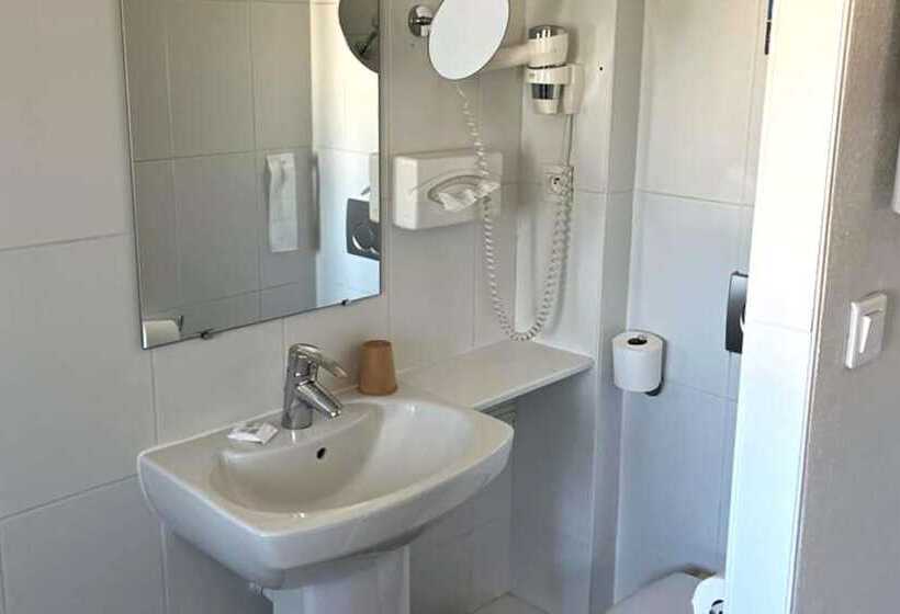 스탠다드 룸, Kyriad Vannes Centreville